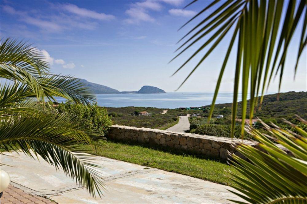 Club Hotel Baia Aranzos Golfo Aranci Exterior photo